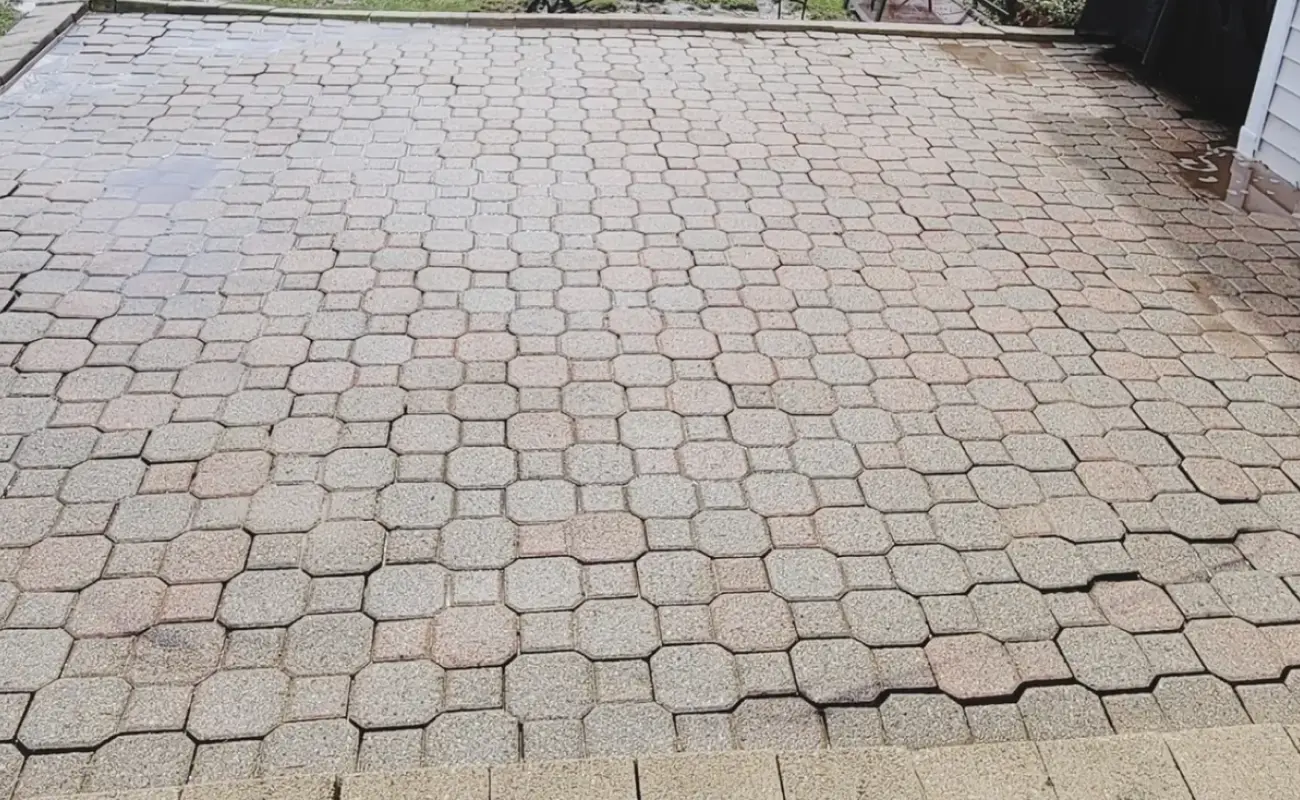 Photo of a paver after pressure washing